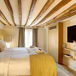 Luxury Terrace Flat Champs-Elysees